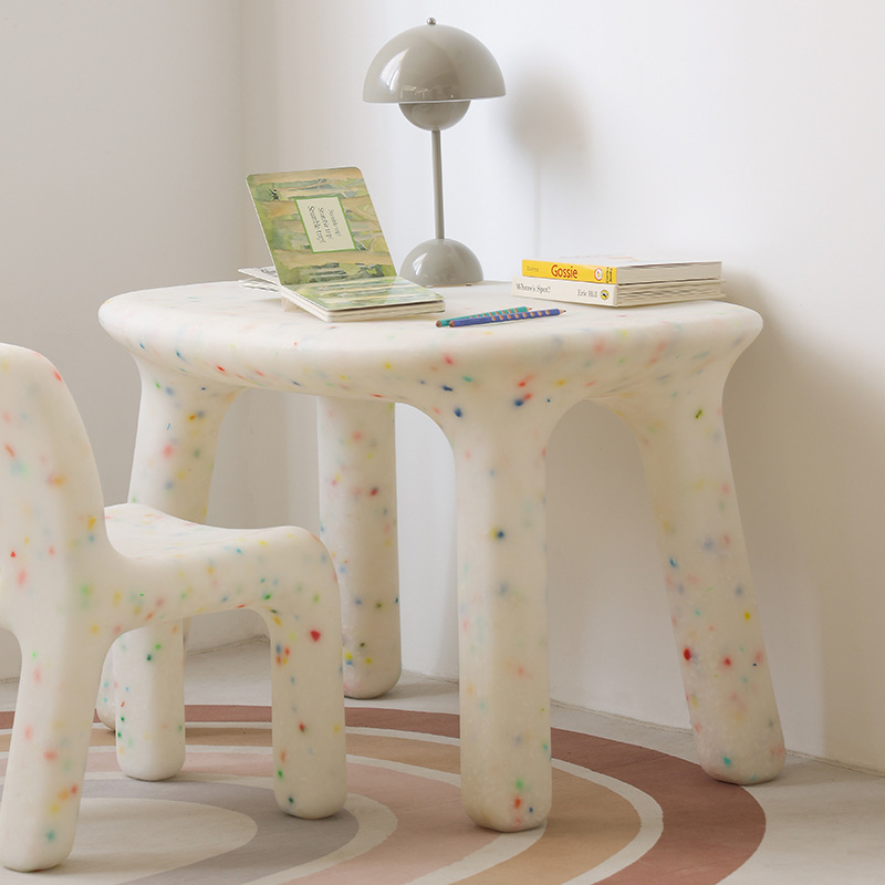 Kids Outdoor Table And Chair Set - Kinderstudeertafel en stoelenset met rugleuning, schattige